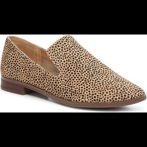 Crown Vintage Flat